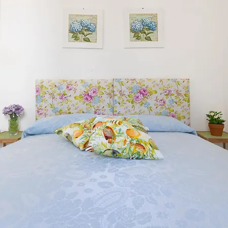 Oscar Mancaversa Apartment *